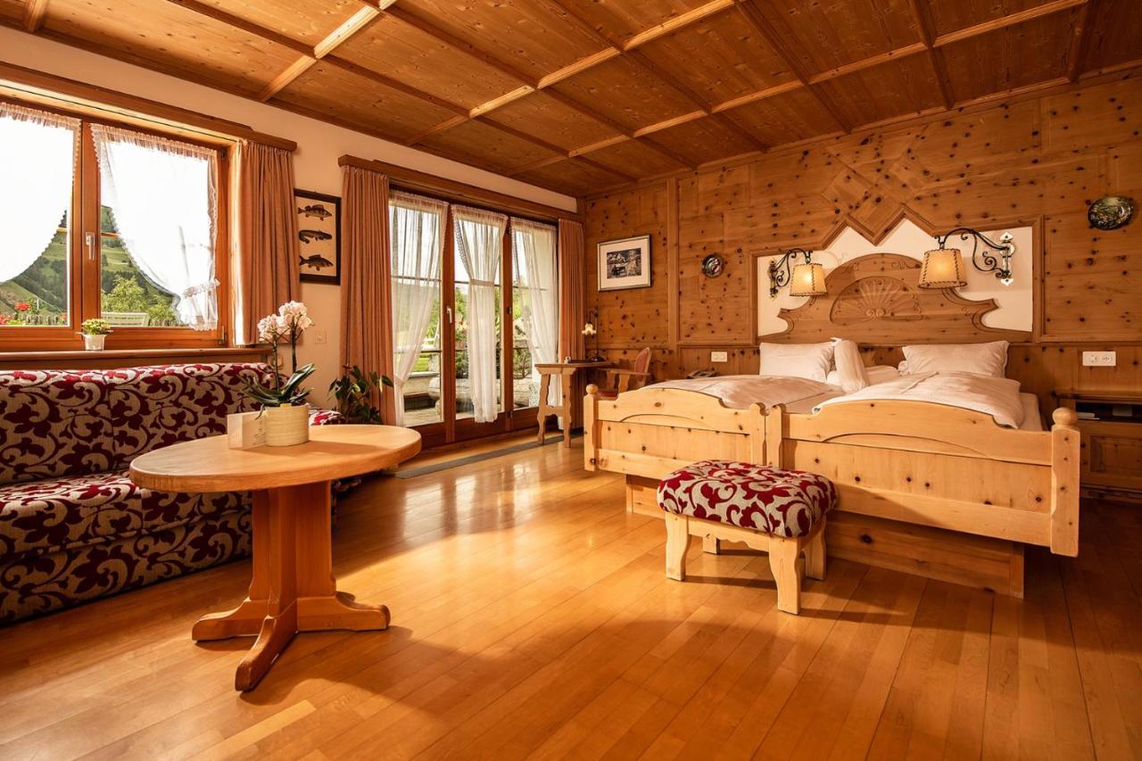 Schlosshotel Chaste Tarasp Eksteriør billede